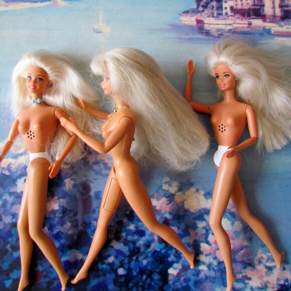 3 SINGING BARBIE DOLLS w GORGEOUS WHITE PLATINUM HAIR, JUST NEED BATTERIES, VINT - Picture 4 of 5